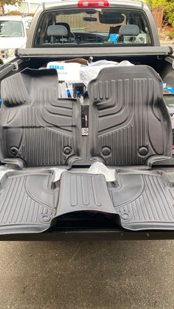 Toyota RAV4 Floor Mats