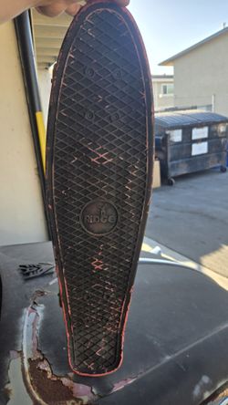 Ridge Skateboard