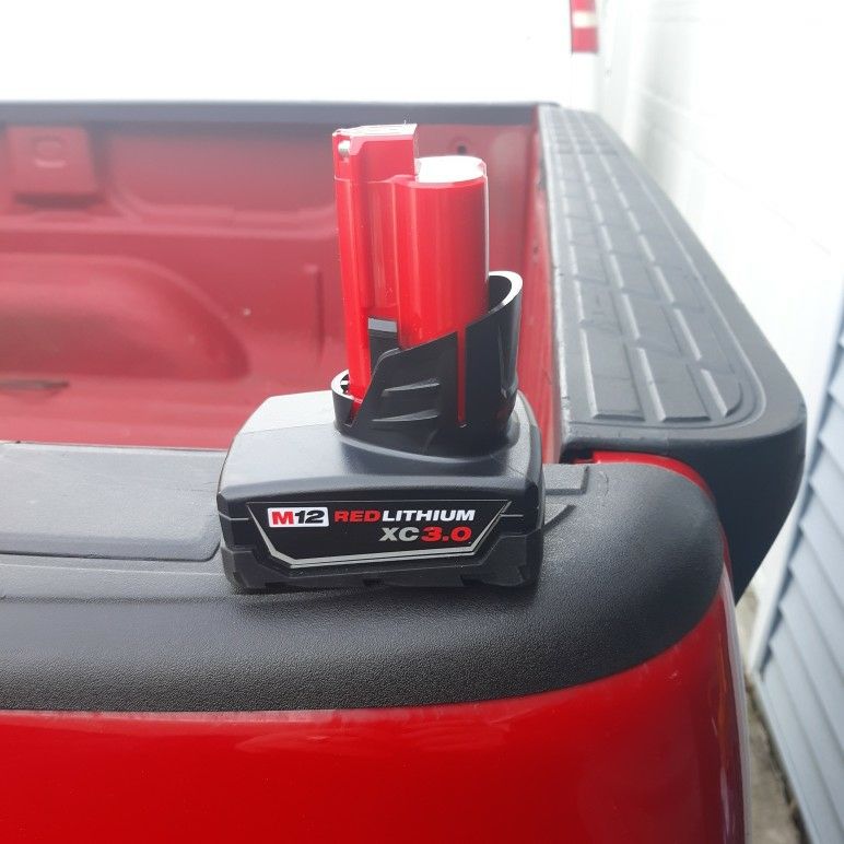Brand New Milwaukee M12 3 Amp Battery