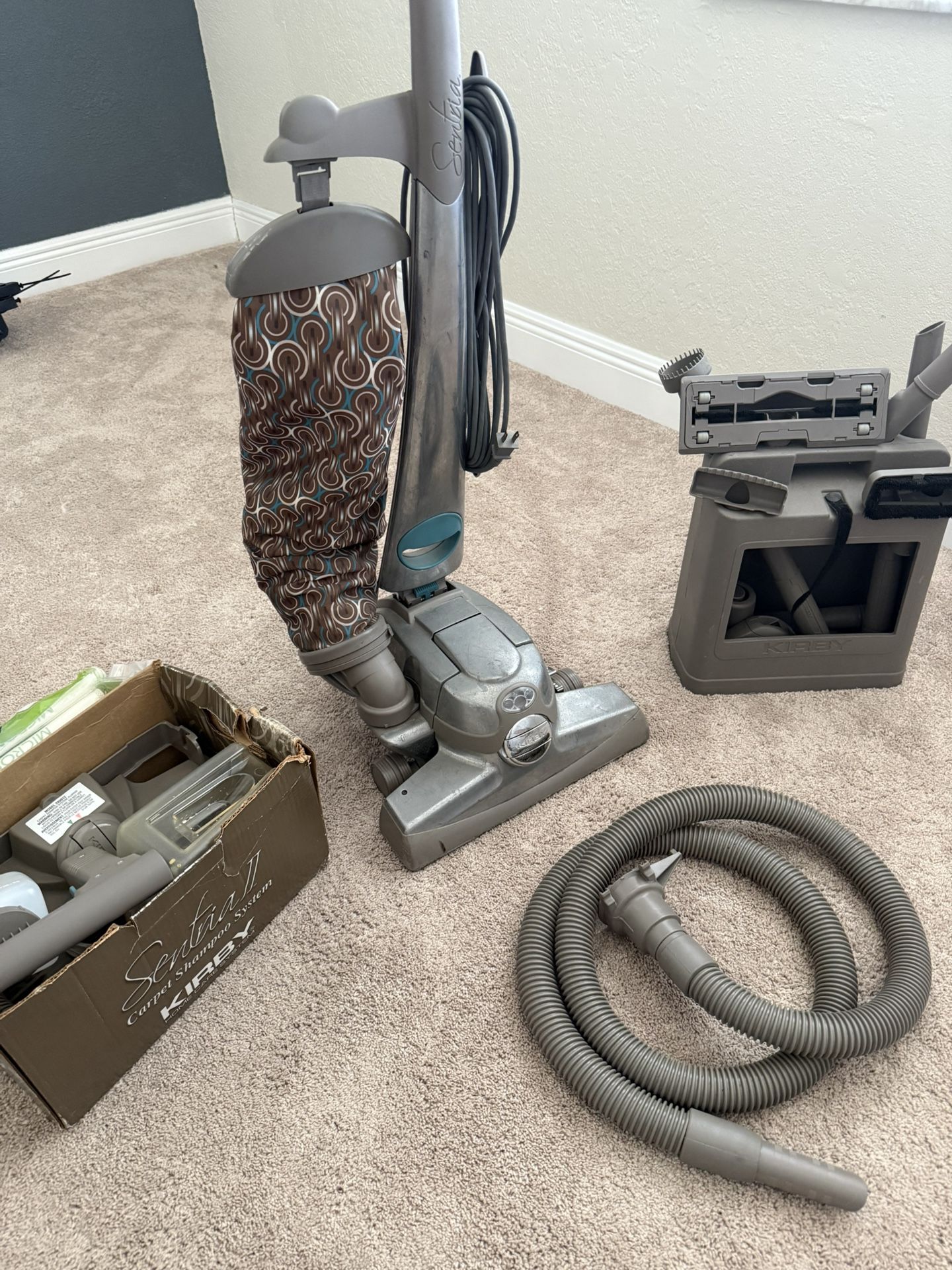Kirby Vacuum With Shampoo System