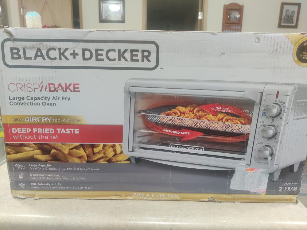 Black+Decker TO3265XSSD Extra Wide Crisp 'N Bake Air Fry Toaster Oven,  Silver, Fits 9 x 13 Pan for Sale in Mount Vernon, WA - OfferUp