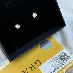 Gold Moissanite Studs 