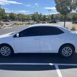 2018  Toyota Corolla 