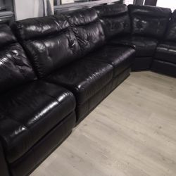SECTIONAL GENUINE LEATHER RECLINER ELECTRIC BLACK COLOR.. DELIVERY SERVICE AVAILABLE ✅💥🚚