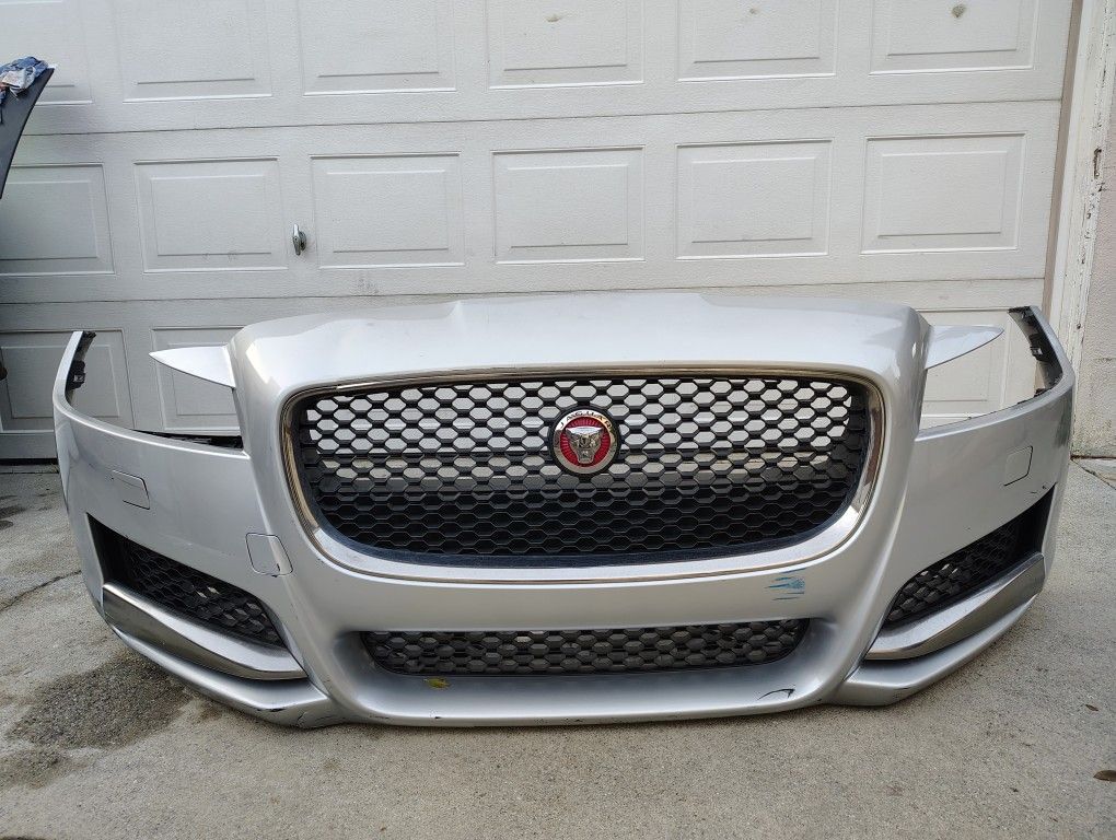 2017 Jaguar XF Front Bumper