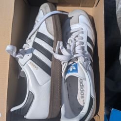 White classic Samba Adidas