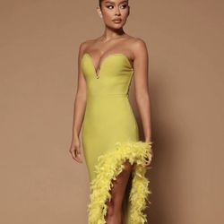 Fashion Nova Medium Yellow Dress