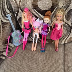 Una Guitarra,una Barbie,una Lalaloopsie, Una Ever After High, Y Una Princesa 