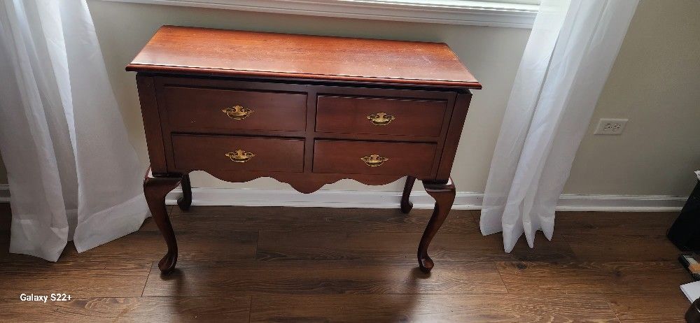 Queen Anne Storage Table