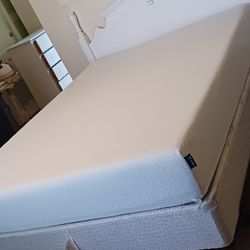 Queen Size Bed Excellent Condition 