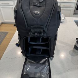 Tamrac 5788 Evolution 8 Photo/Laptop Sling Backpack