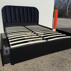 New Storage Drawers Queen Size Platform Bed Frame $150 Or $250 With Headboard 