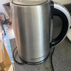 Hamilton Beach Stainless Steel 1.7 L Electric Kettle