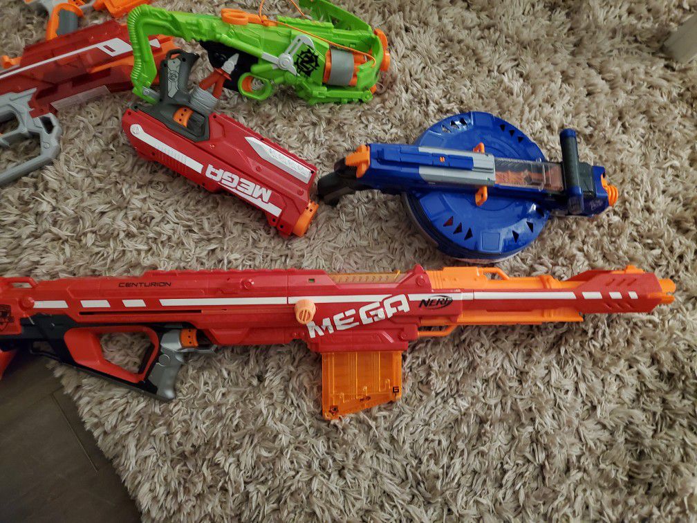 Nerf guns lot of 12