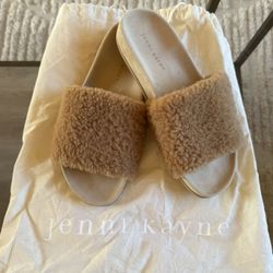 Never Been Worn Jenni Kane Shearling Slides
