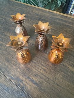 THE PINEAPPLE COMPANY FOUR SHOT GLASSES  copper plated metal with lids