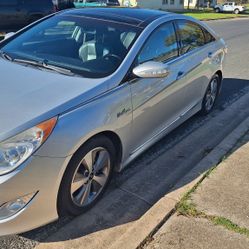 2012 Hyunday Sonata Hibrid
