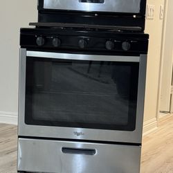 Whirlpool Gas Range / Oven