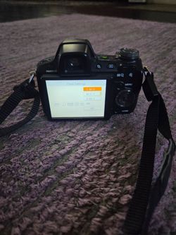 Sony cybershot DSC-H50