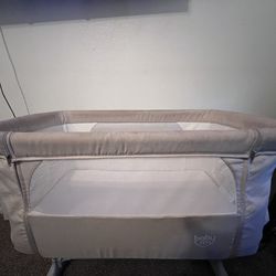 baby joy bassinet