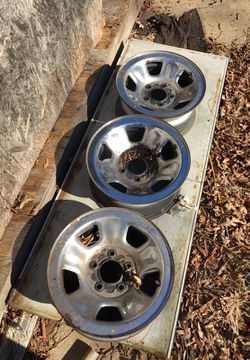 Astro van wheels, only 3 pcs. $25 for all 3