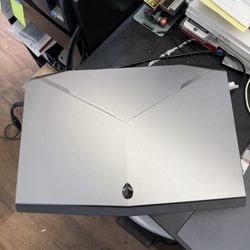 Alienware 18 Gaming Laptop
