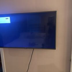 Tv With Remote