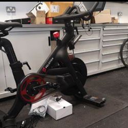 Peloton Bike