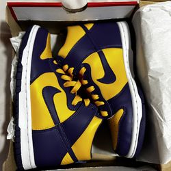 Nike Dunk High Grade School Laker Colors Court Purple Size 4 1/2