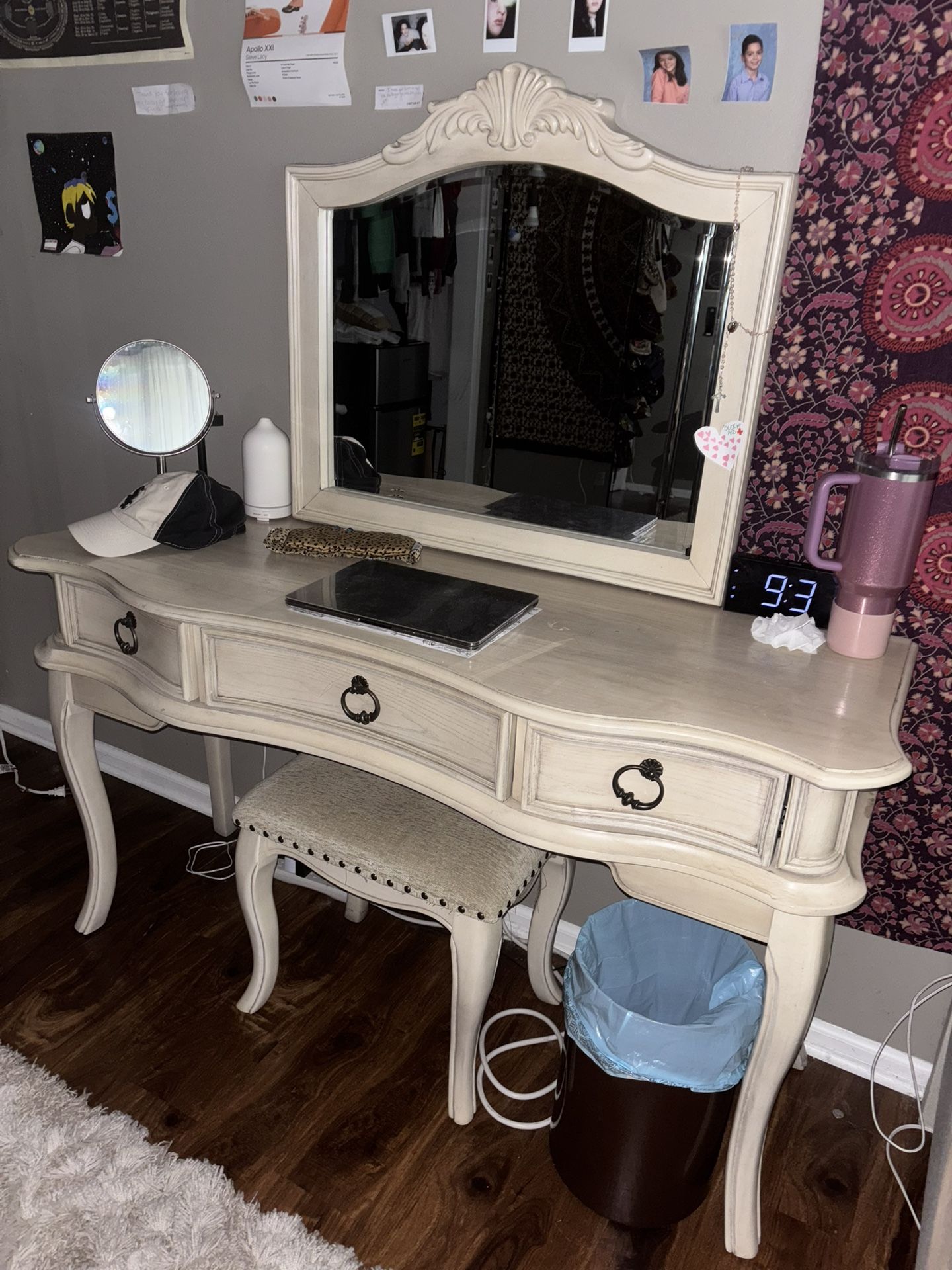 Wooden Makeup Vanity