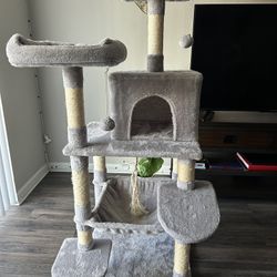 Cat tower 