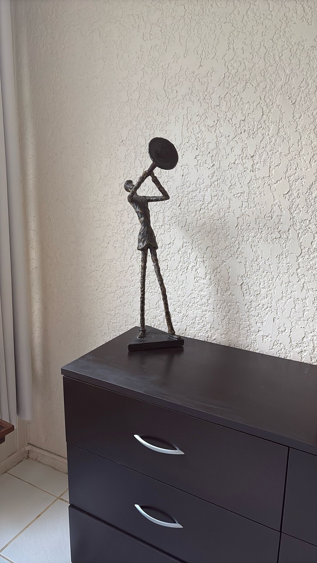 Statue