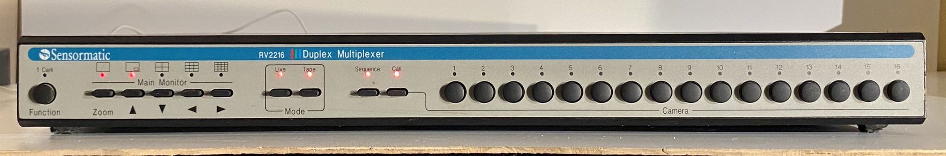 SENSORMATIC RV2216-30 Video Multiplexer with Video Motion Alarm Detection