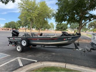 1987 Bass Tracker
