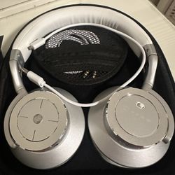 Headphones Paww