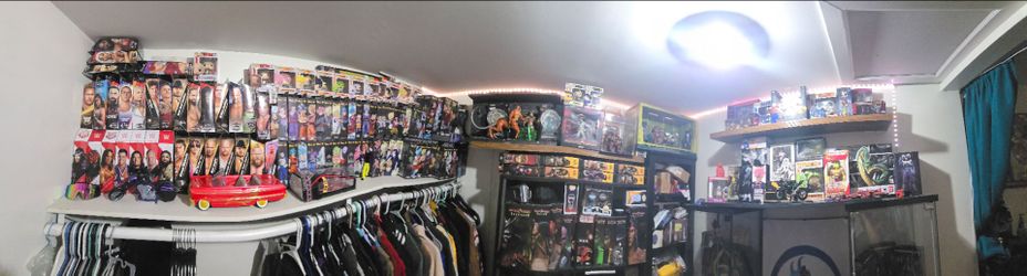 Collectibles action figures
