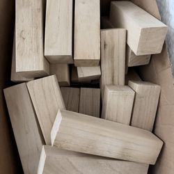 Giant Jumbling Tower “jenga” Blocks. 