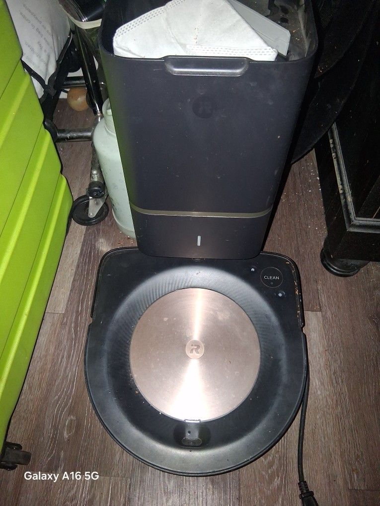 Roomba S9