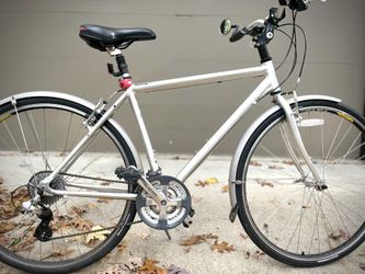 Marin Larkspur Hybrid Bike