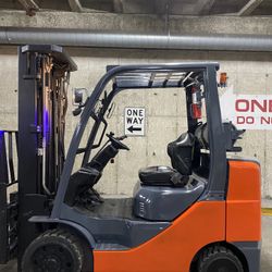 7500 lb TOYOTA M8 forklift 2020 year 