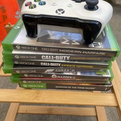Xbox One Games And Controller 