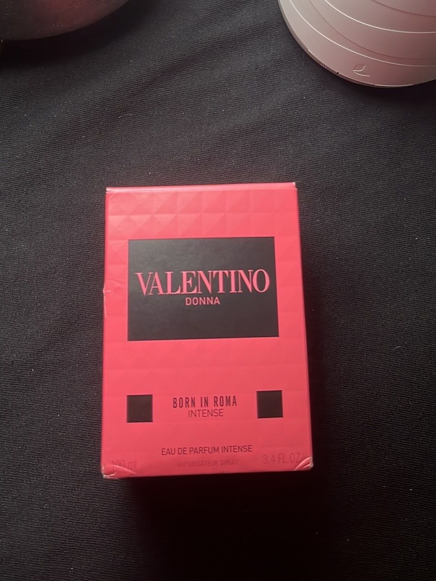 Valentino Donna