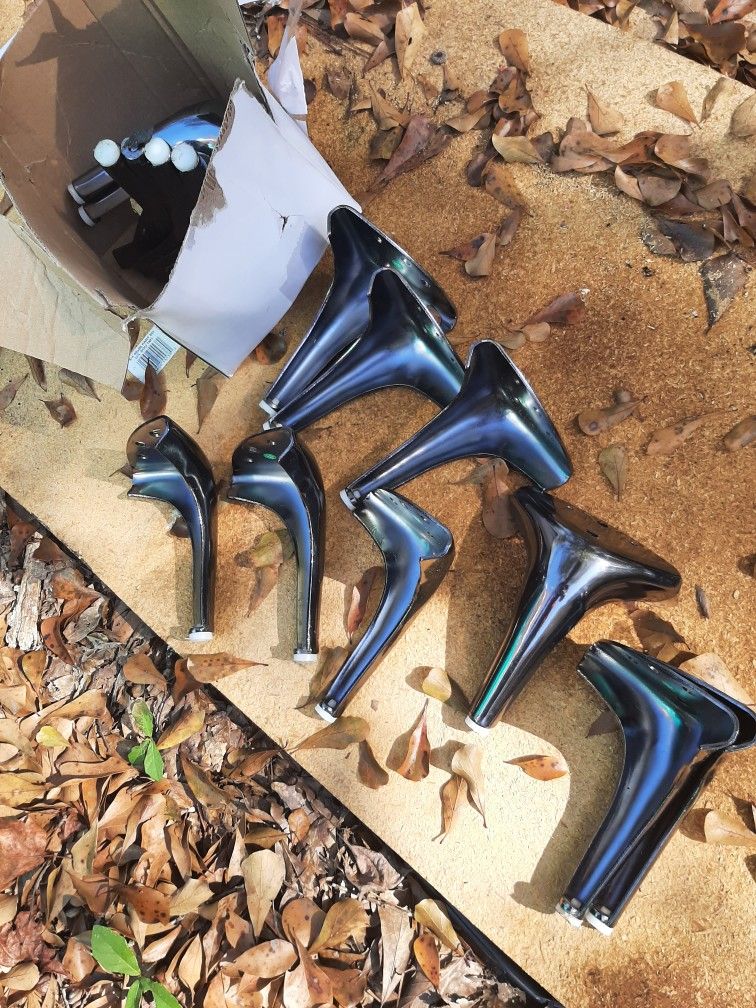 Metal Feet