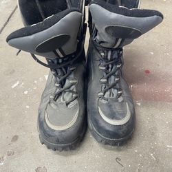 Snow Boots