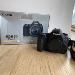 Canon EOS Mark III