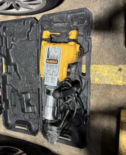 Dewalt Jack Hammer