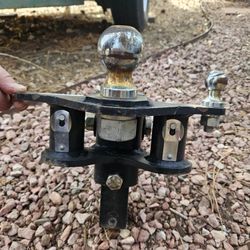 Heavy Duty Husky Equalizer Trailer Hitch Insert
