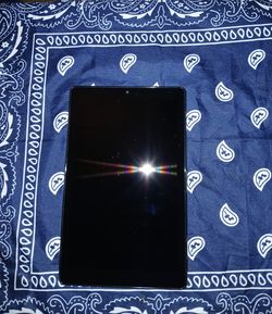 Moxee 8" Android Tablet