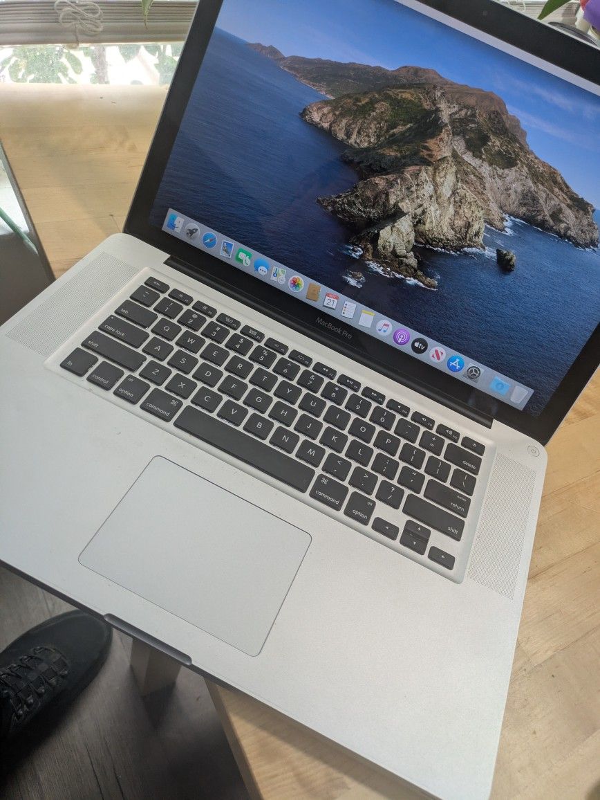 APPLE GRAY MACBOOK PRO 15.4" UPGRADED TO 2020 SOFTWARE CATALINA COMPUTER LAPTOP FAST INTEL CORE i5  8GB 500GH HDD 