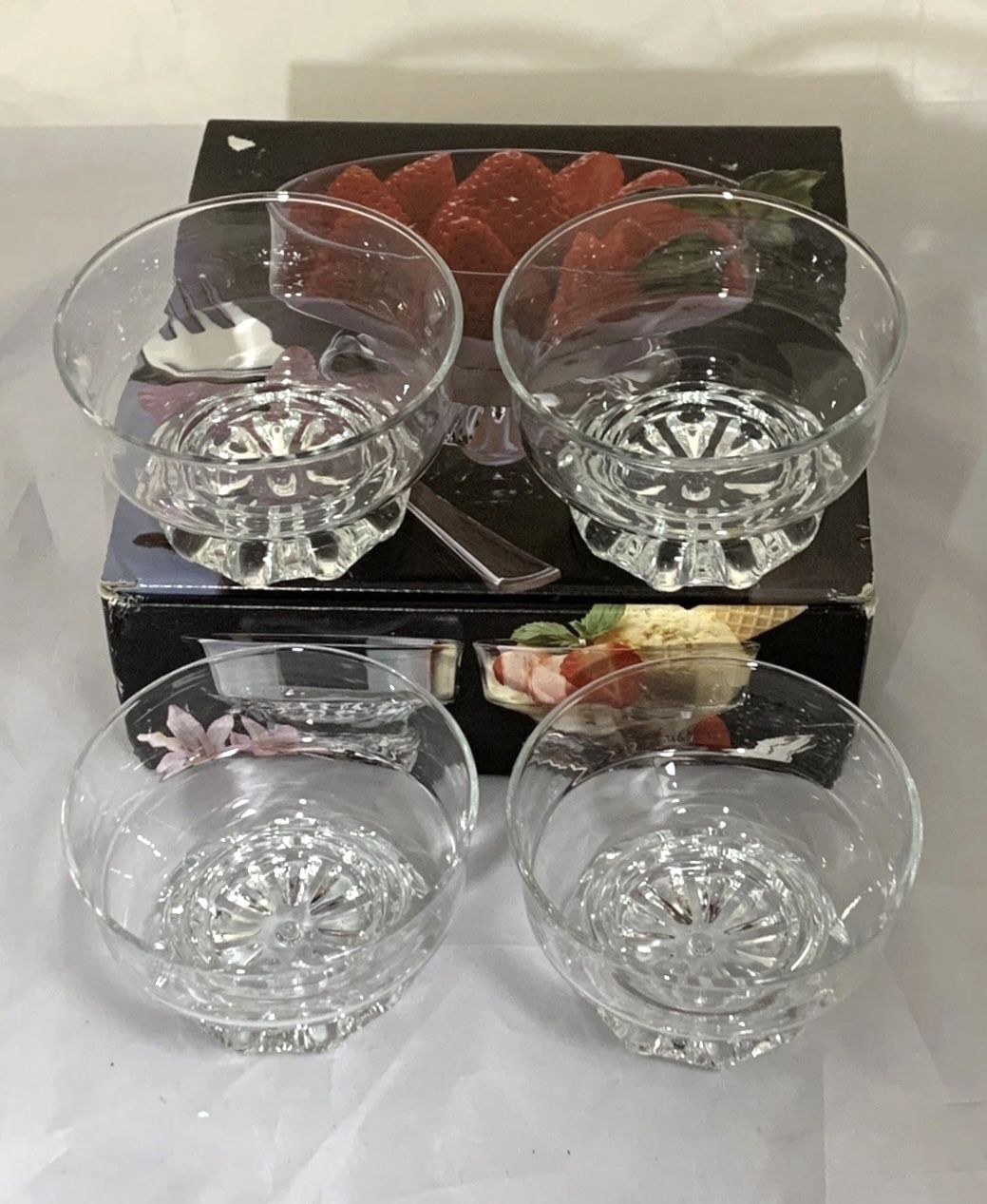 New in Box Citadel Traditional Footed Dessert Bowls Studio Nova WX003/418 Set Of 4 Glass